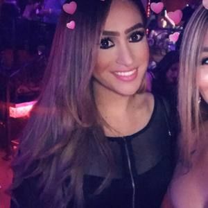 Meet your Posher, Lorena